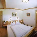 アパート Appartementhaus Sonnenschein マイヤーホーフェン