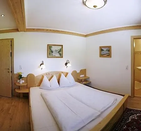 アパート Appartementhaus Sonnenschein マイヤーホーフェン