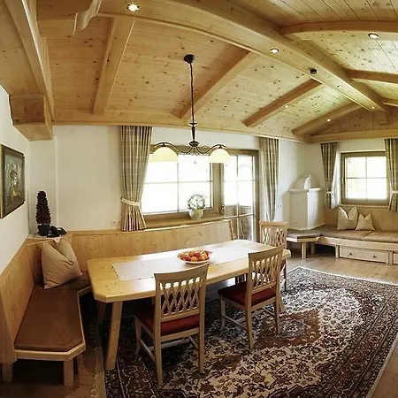 Appartementhaus Sonnenschein * Mayrhofen